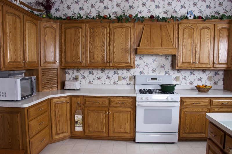 Oak Cabinet Refinishing in Cincinnati, OH